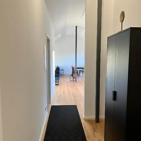 Apartment Lili-ps5-terrace-view-bright-kitchen-2xbedroom *