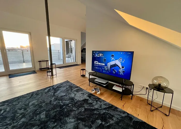 Apartment Lili-ps5-terrace-view-bright-kitchen-2xbedroom Offenbach am Main