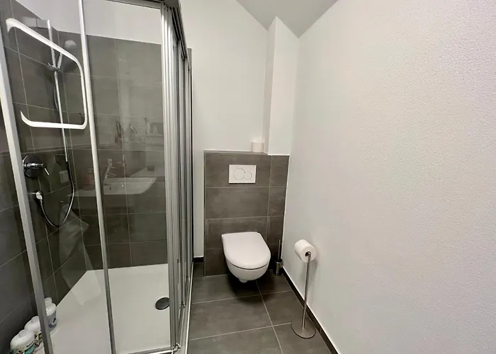 Lili-ps5-terrace-view-bright-kitchen-2xbedroom Offenbach am Main