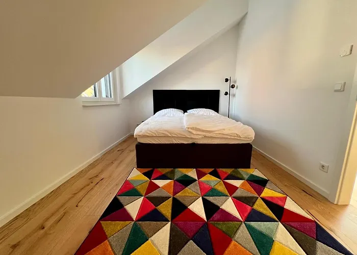 Apartment Lili-ps5-terrace-view-bright-kitchen-2xbedroom *